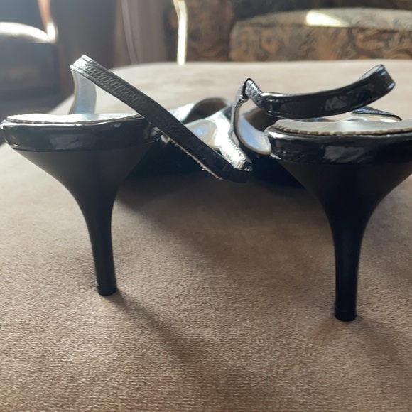 🤩host Pick🤩 Putti Oro Vero Cuoio Patent Leather Euro Thin Heel Slingback - Picture 4 of 7